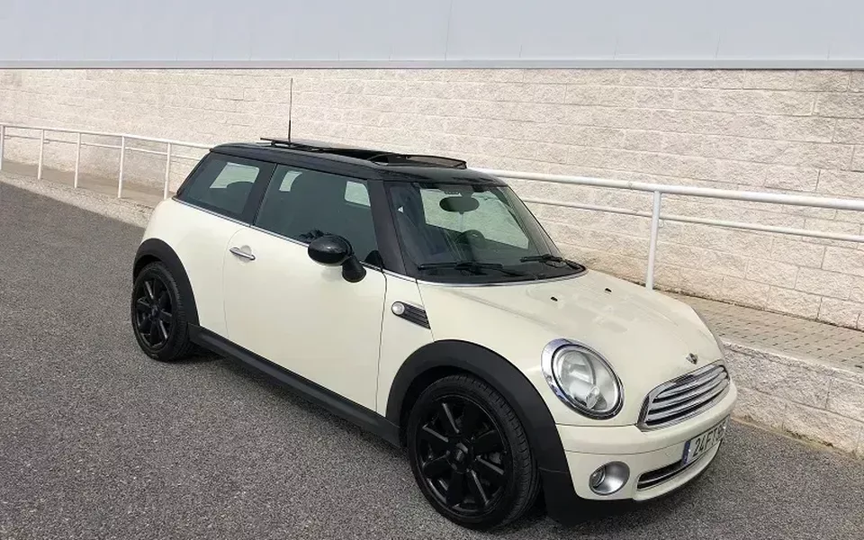 MINI Coupé
