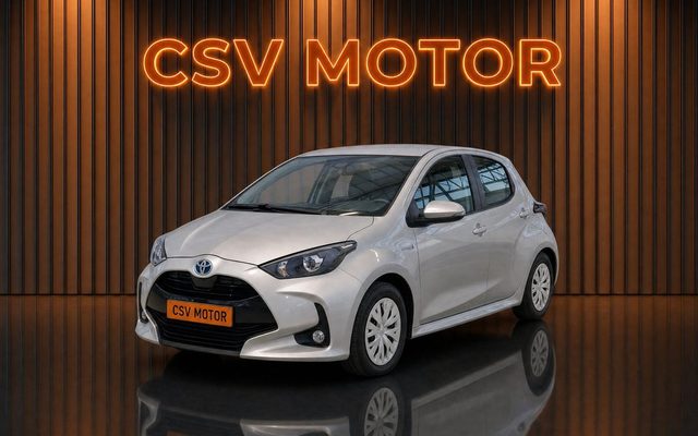 TOYOTA Yaris Yaris 100H 1.5 Active Tech