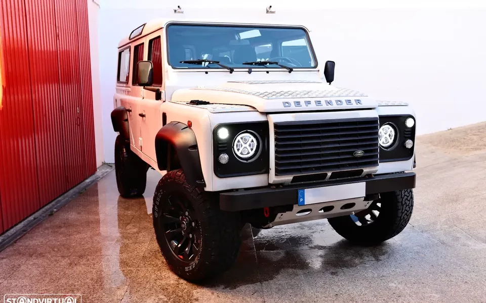 Land Rover Defender 110 DPF Adventure