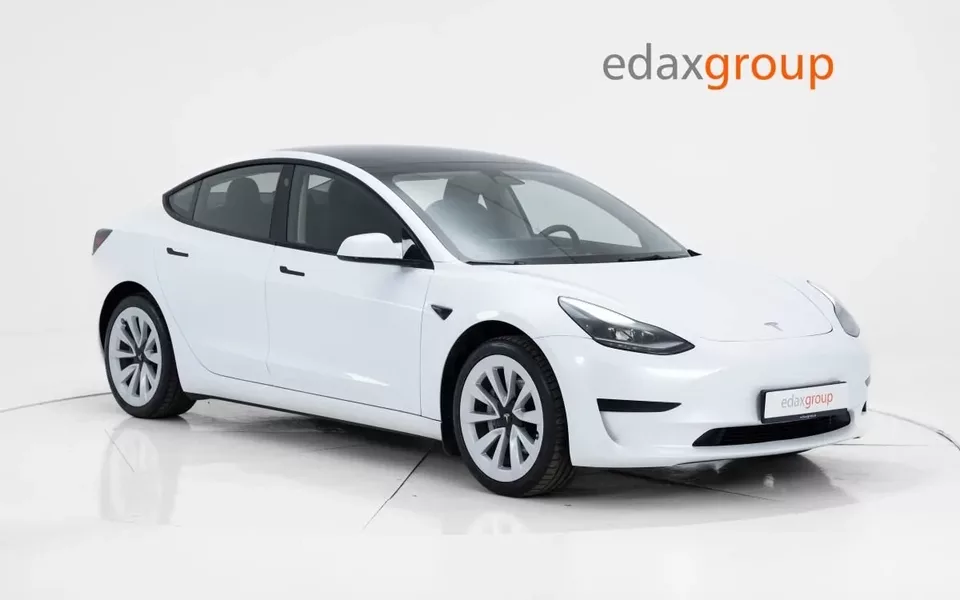 Tesla Model 3 RWD RWD