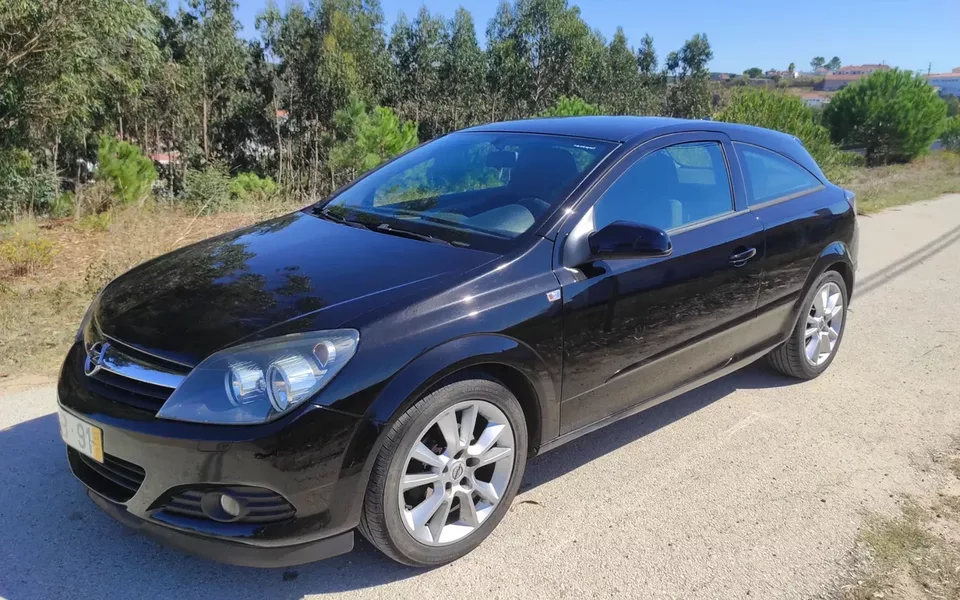 Opel Astra GTC 1.7 CDTi