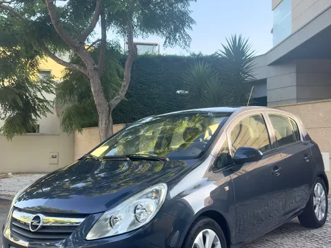 Opel Corsa 1.2 Enjoy