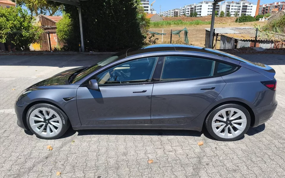 Tesla Model 3 Long Range AWD Dual Motor 580 KM (Shanghai Version)