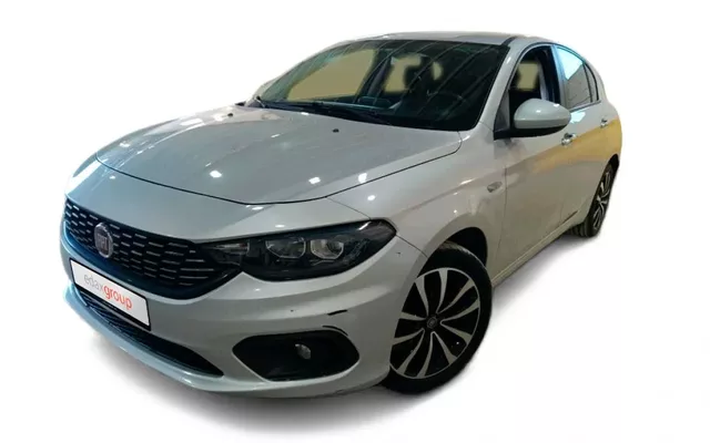 Fiat Tipo 1.3 M-Jet Lounge