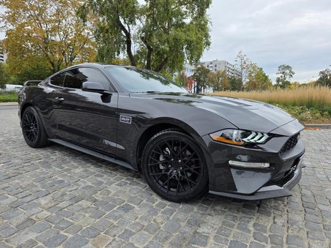 Ford MUSTANG 2023