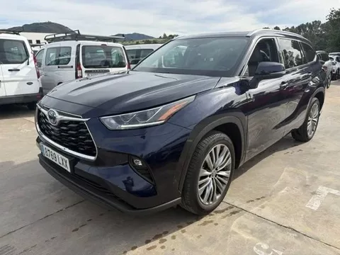 TOYOTA Highlander 2.5 Advance P. Met. Techo Panorámico