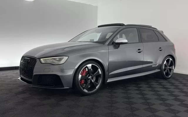 AUDI A3 RS3 Sportback 2.5 TFSI quattro S-Tronic