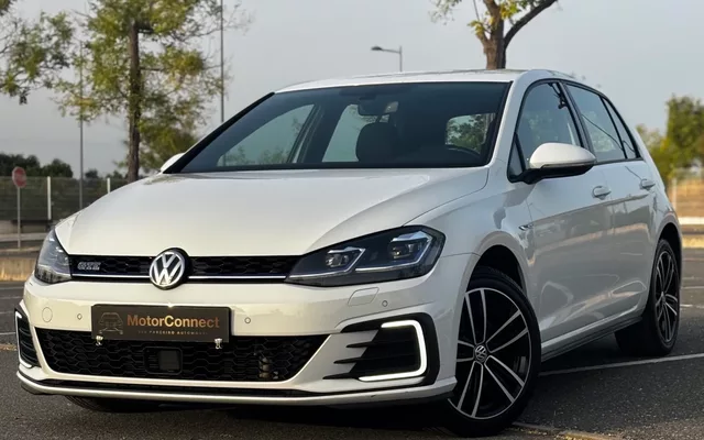 VW Golf 1.4 GTE Plug-In-Hybrid DSG