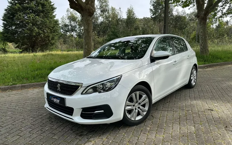 Peugeot 308 1.5 BlueHDi Business Line