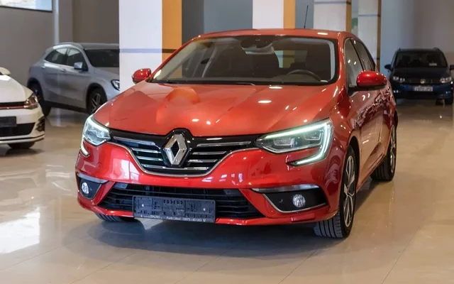 RENAULT Mégane Bose TCe 130 EDC Euro 6