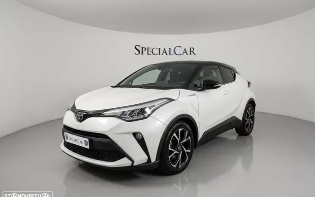 Toyota C-HR 1.8 Hybrid Square Collection
