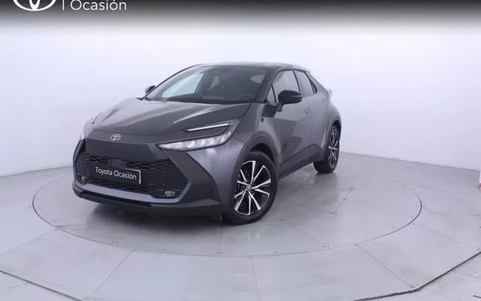 TOYOTA C-HR Advance Hybrid 140