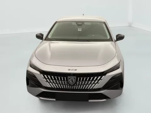 Peugeot 308 HYBRID 145 E-DCS6 BUSINESS Zéro km immatriculé