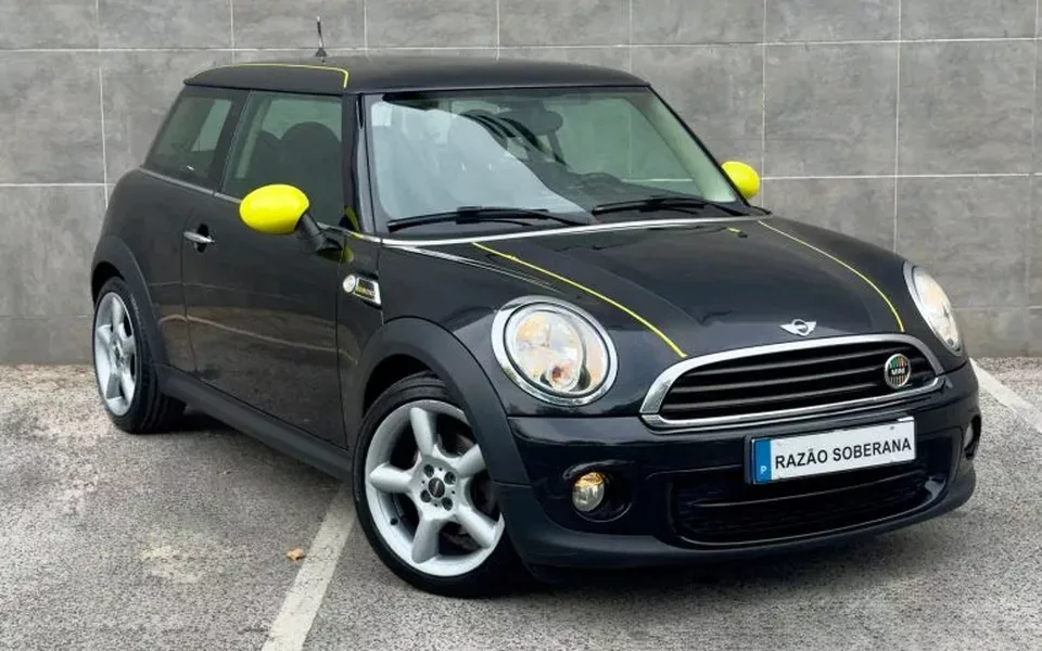 MINI 3 Portas One D
