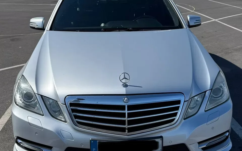 Mercedes-Benz E 300
