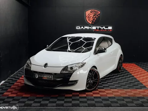 Renault Mégane Coupe 2.0 T 16V RS