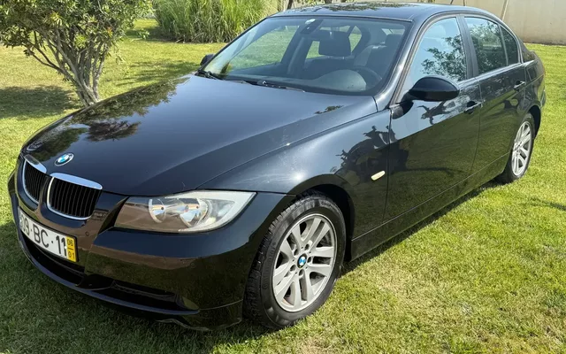 BMW 320