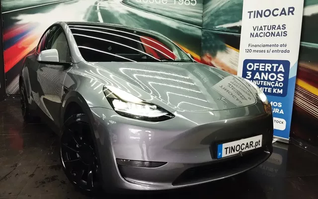 Tesla Model Y Long Range Tração Integral