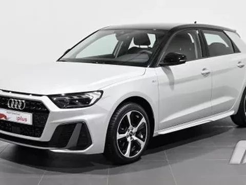 AUDI Q3 Q3 Sportback 45 TFSIe Black line S-tronic - 36900€ en Sant cugat del vallès