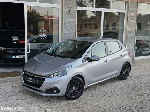 Peugeot 208 1.2 PureTech Style
