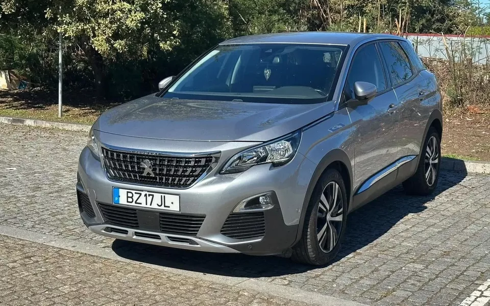 Peugeot 3008 PureTech 130 Stop & Start GPF EAT8 Allure