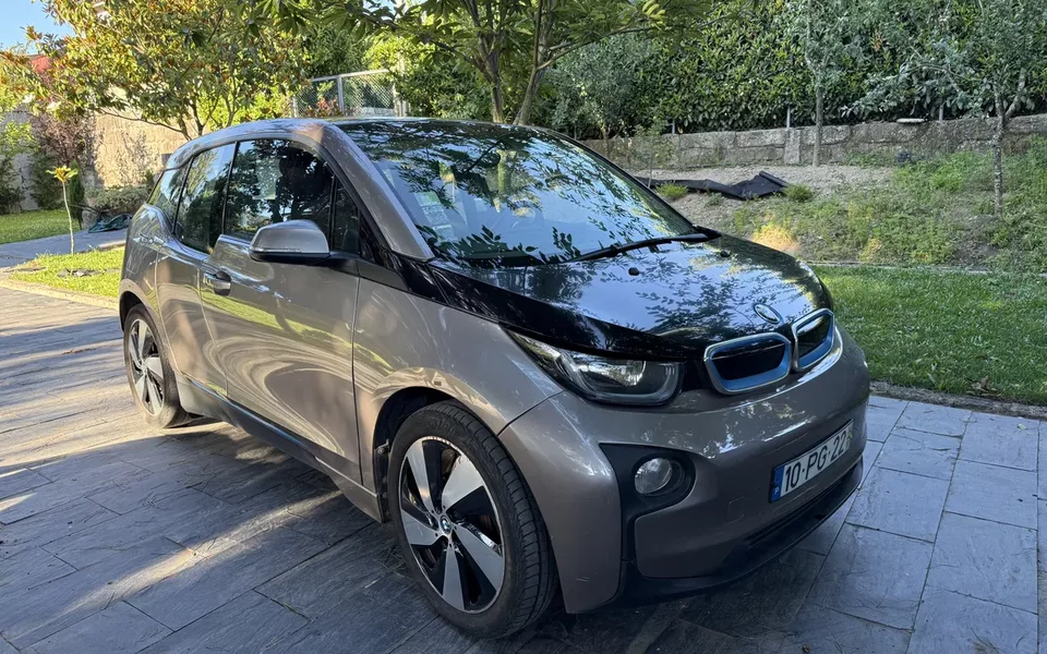 BMW i3 (60 Ah)