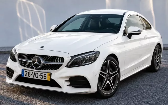 Mercedes-Benz C 220 d 9G-TRONIC AMG Line