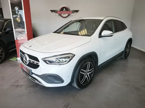MERCEDES-BENZ Clase GLA GLA 200d 8G-DCT