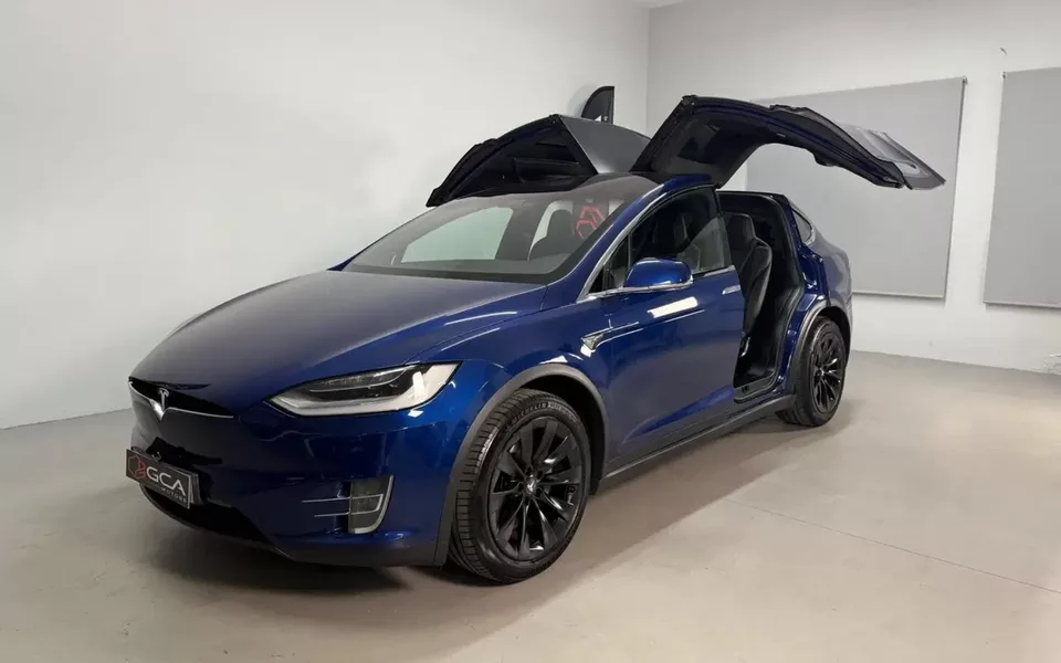 Tesla Model X 100D