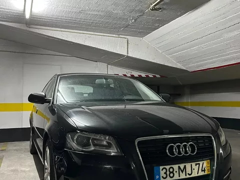 Audi A3 Sportback 2.0 TDi Attraction Business Line