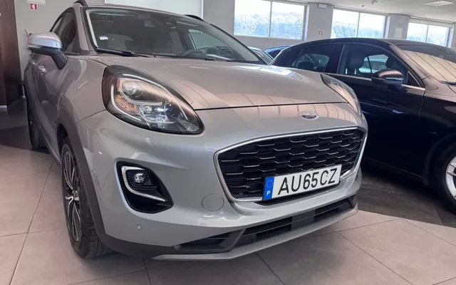 Ford Puma 1.0 EcoBoost MHEV Titanium