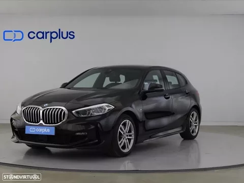 BMW 118 i Pack Desportivo M Auto