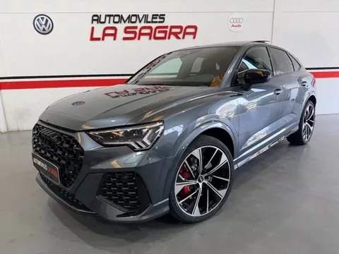 AUDI Q3 Genuine Edition