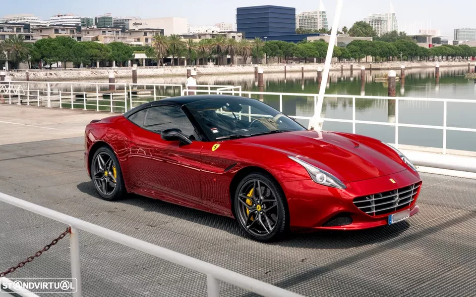 Ferrari California T