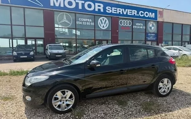 RENAULT Mégane Berlina Expression dCi 110