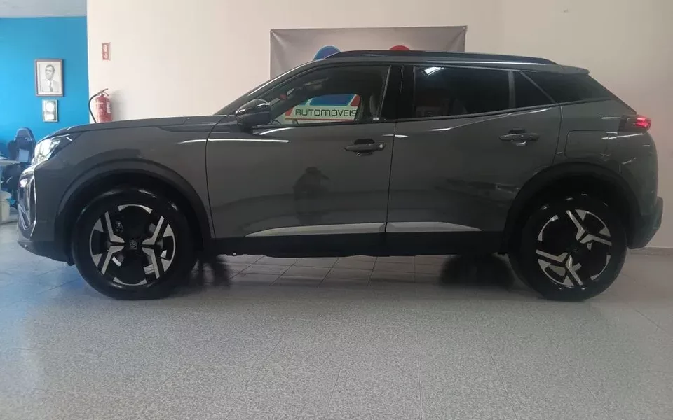 Peugeot 2008 1.2 Hybrid Allure e-DCS6