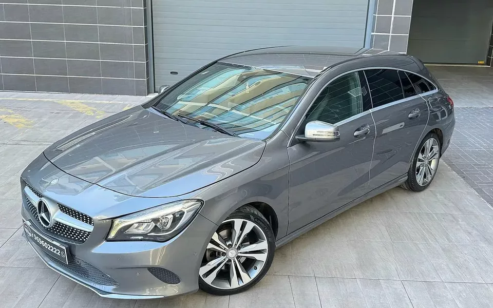 Mercedes-Benz CLA 200 d Shooting Brake AMG Line