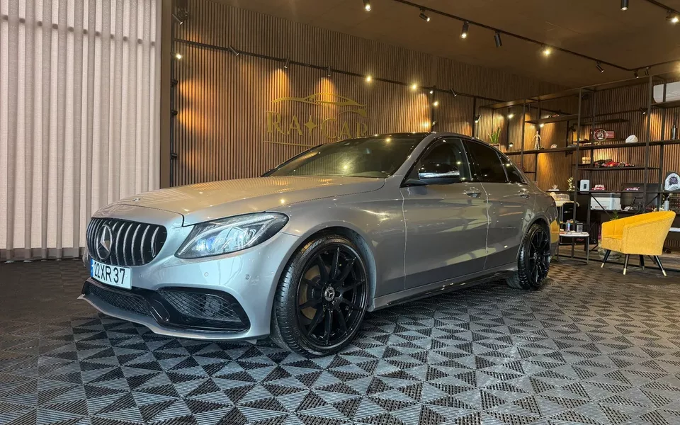 Mercedes-Benz A 180 CDI AMG Line
