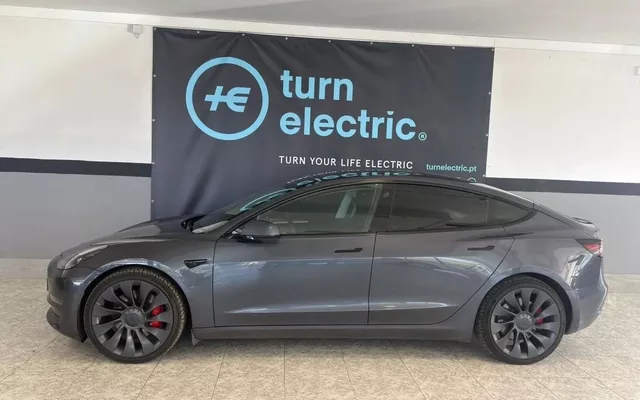 Tesla Model 3 Performance Dual Motor AWD