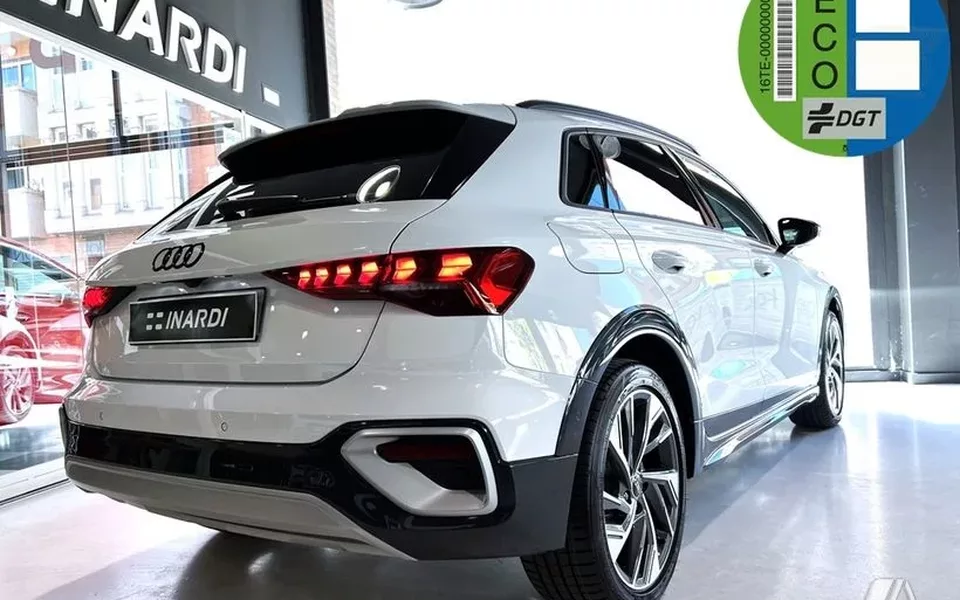 AUDI A3 Allstreet A3 Allstreet TFSI Genuine S-tronic 110kW - 34890€ en Sabadell