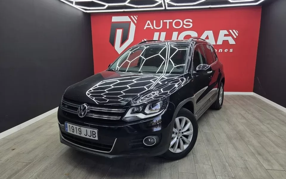 VOLKSWAGEN Tiguan Tiguan 2.0TDI BMT R-Line 4x2 110 - 13900€ en Caceres