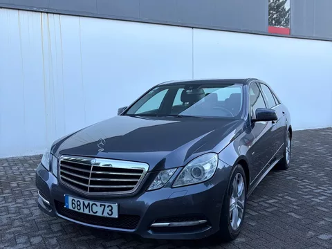 Mercedes-Benz E 250 CDi Avantgarde BlueEfficiency Auto.