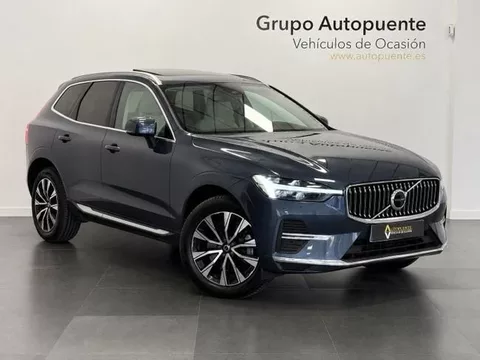VOLVO XC60 Plus Bright Auto B4