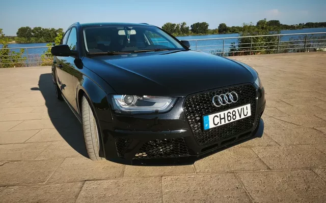 Audi A4 Avant 2.0 TDI DPF multitronic S line Sport Pack (plus)
