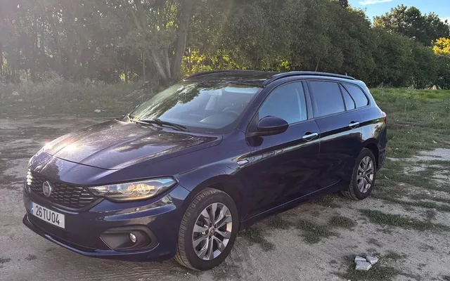 Fiat Tipo Station Wagon 1.3 M-Jet Lounge Tech