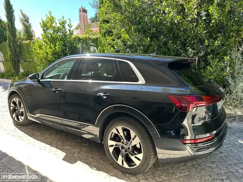 Audi Q8 e-Tron