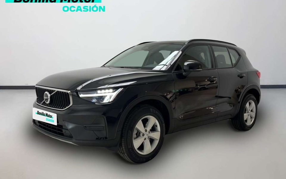 VOLVO XC40 2.0 B3 MHEV ESSENTIAL DCT 163 5P