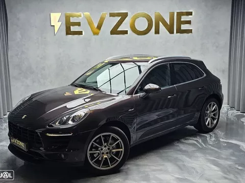 Porsche Macan S