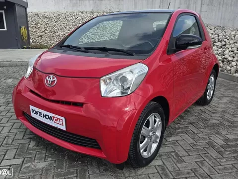 Toyota iQ 1.0 VVT-i