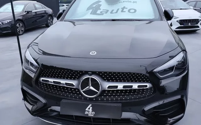 Mercedes-Benz GLA 250 e AMG Line